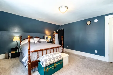 19 Logan Street Rochester NH 03867