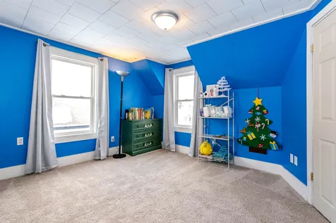 19 Logan Street Rochester NH 03867