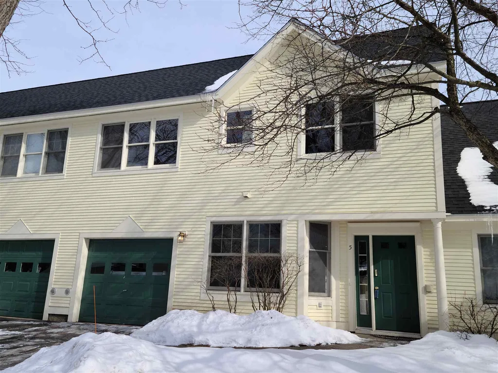 5 Eastman Farm Road Burlington VT 05408