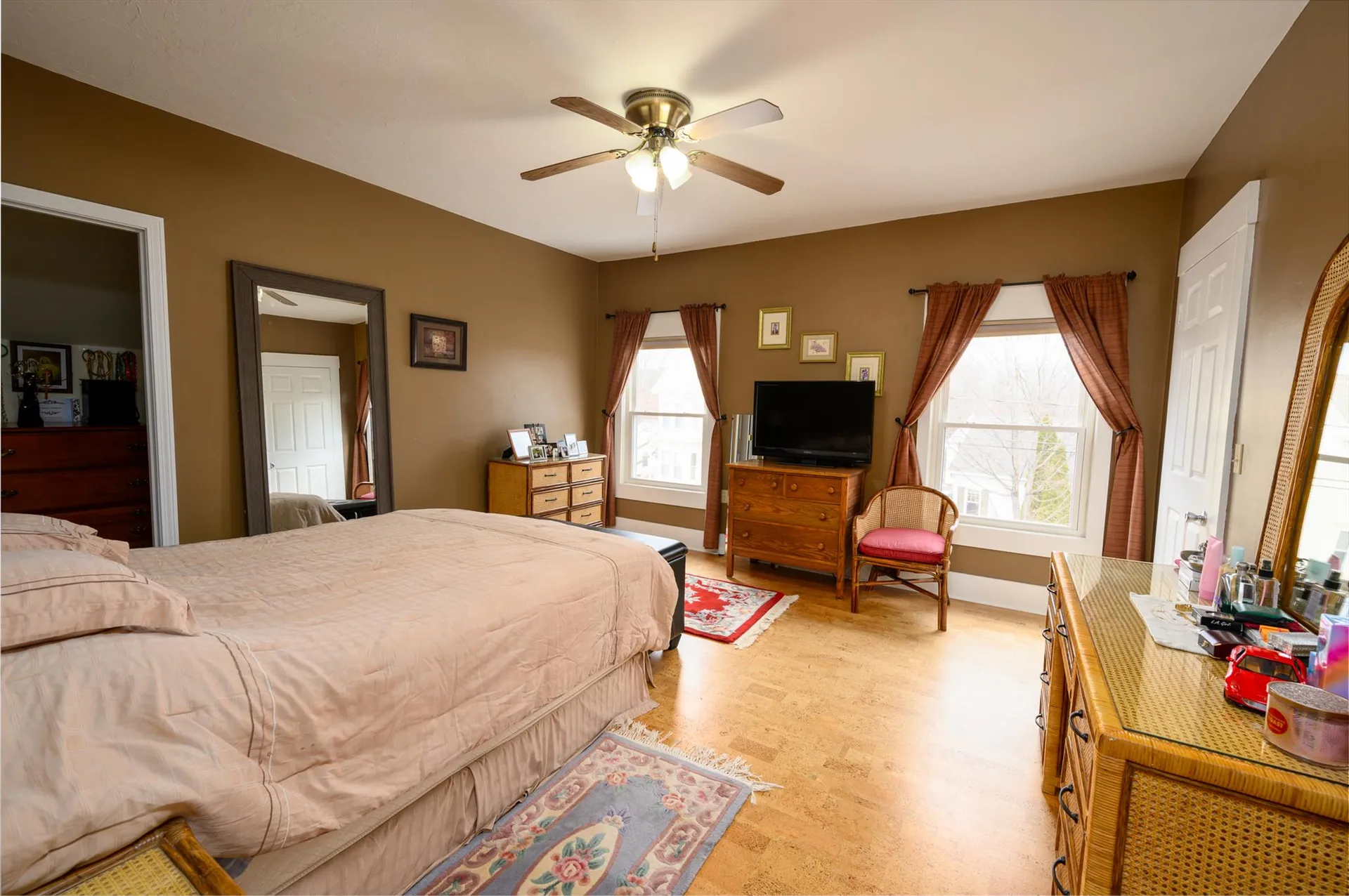 14 Center Street Laconia NH 03246