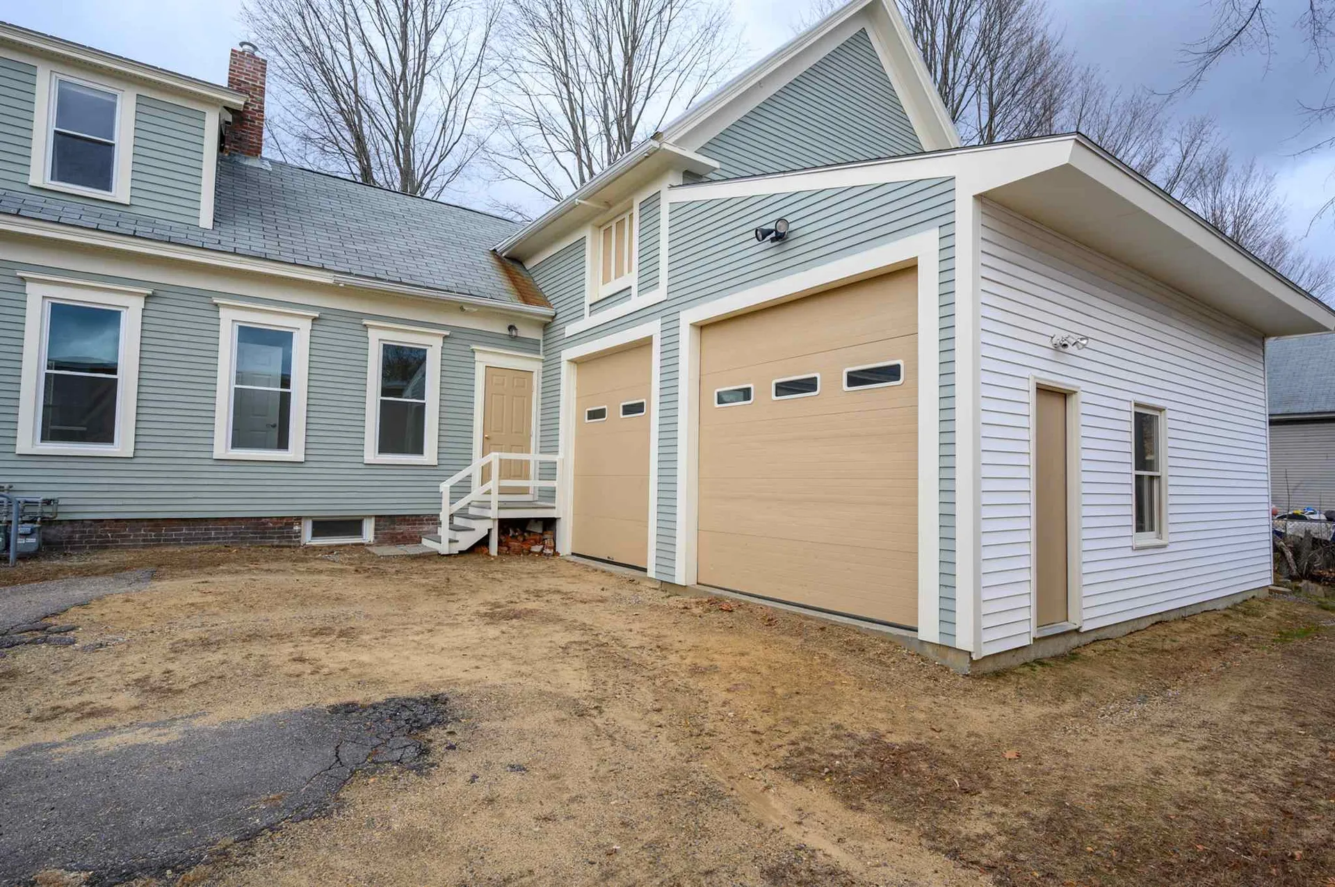 14 Center Street Laconia NH 03246