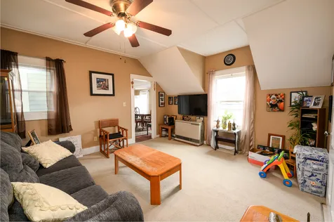 14 Center Street Laconia NH 03246