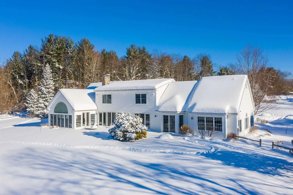 293 Landmark Lane Manchester VT 05255