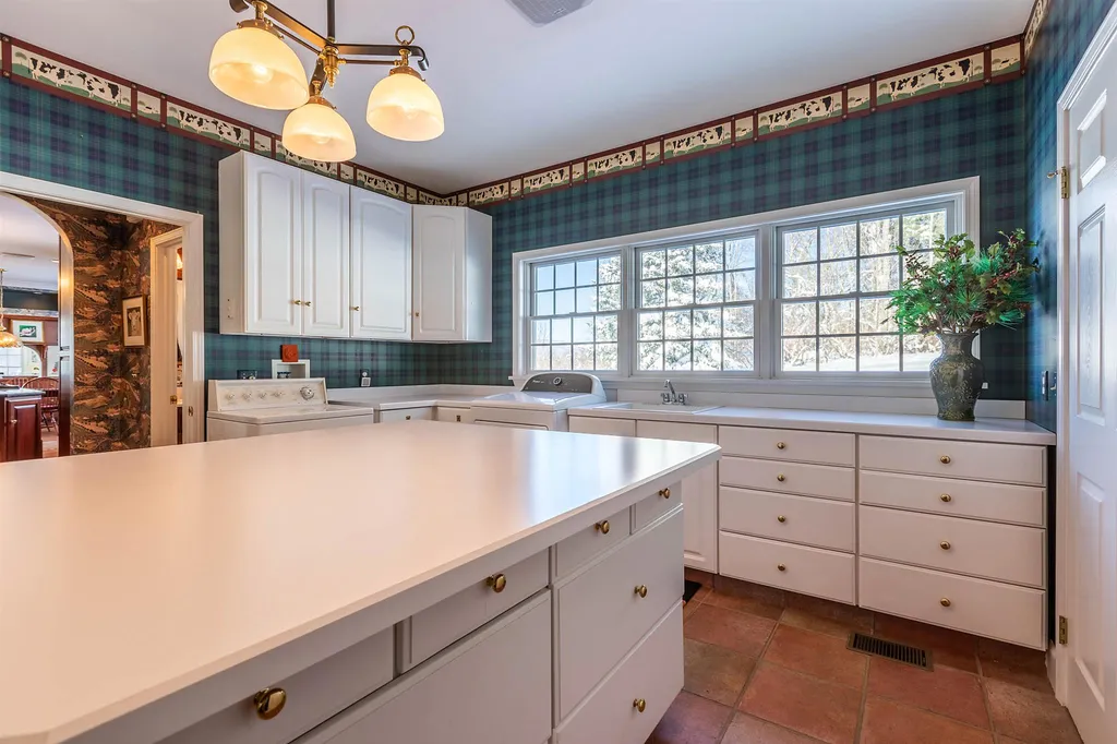 293 Landmark Lane Manchester VT 05255