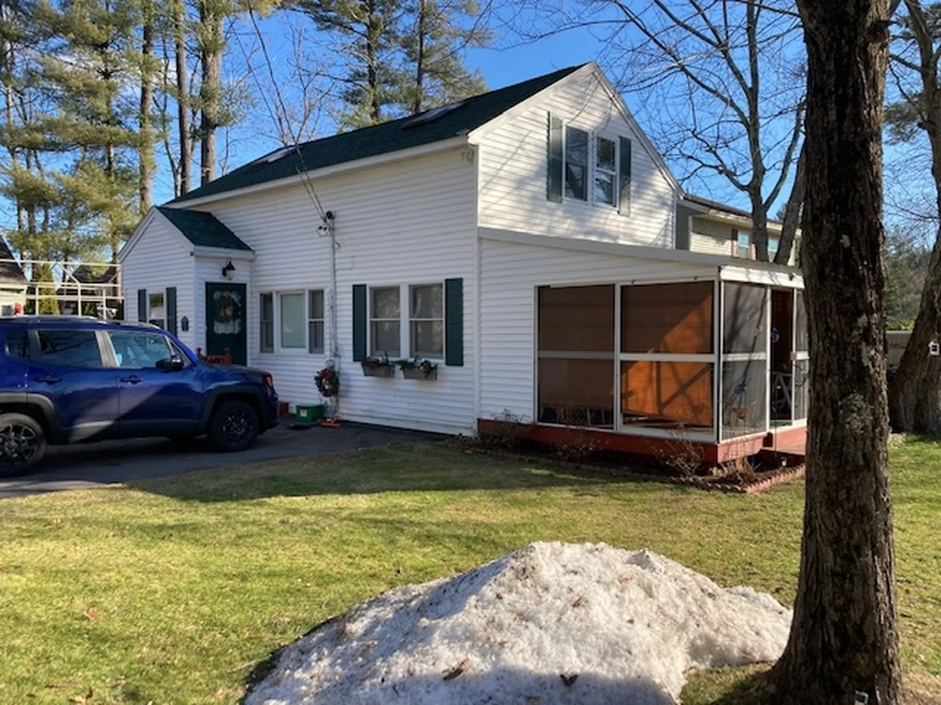 239 Shore Drive Salem NH 03079