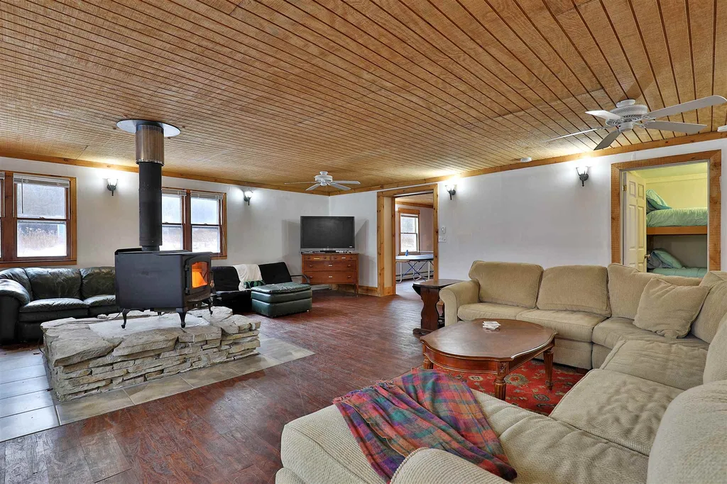 5392 Route 100 Plymouth VT 05056