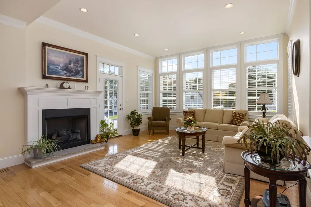 26 Shore Lane Dover NH 03820