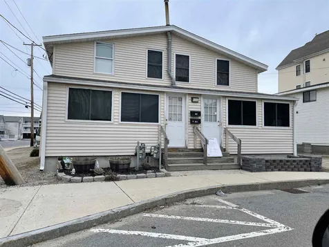 28-30 K Street Hampton NH 03842