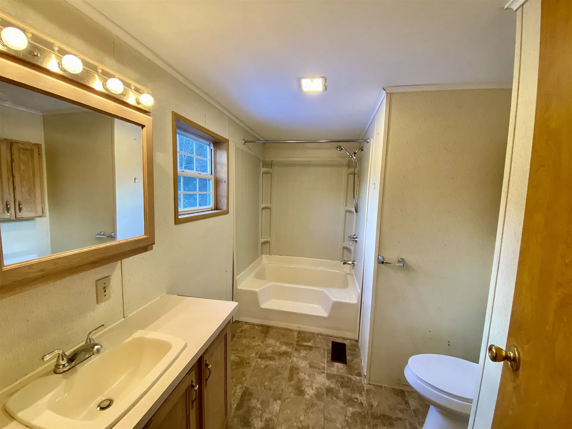 670 Center Road Cornish NH 03745