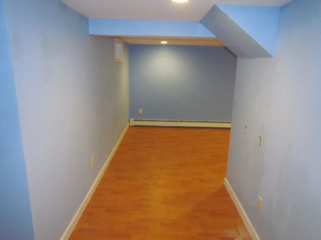 266 Salmon Street Manchester NH 03104