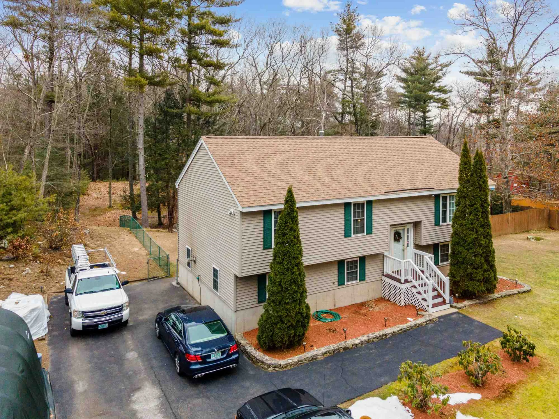 61 Heath Street Newton NH 03858