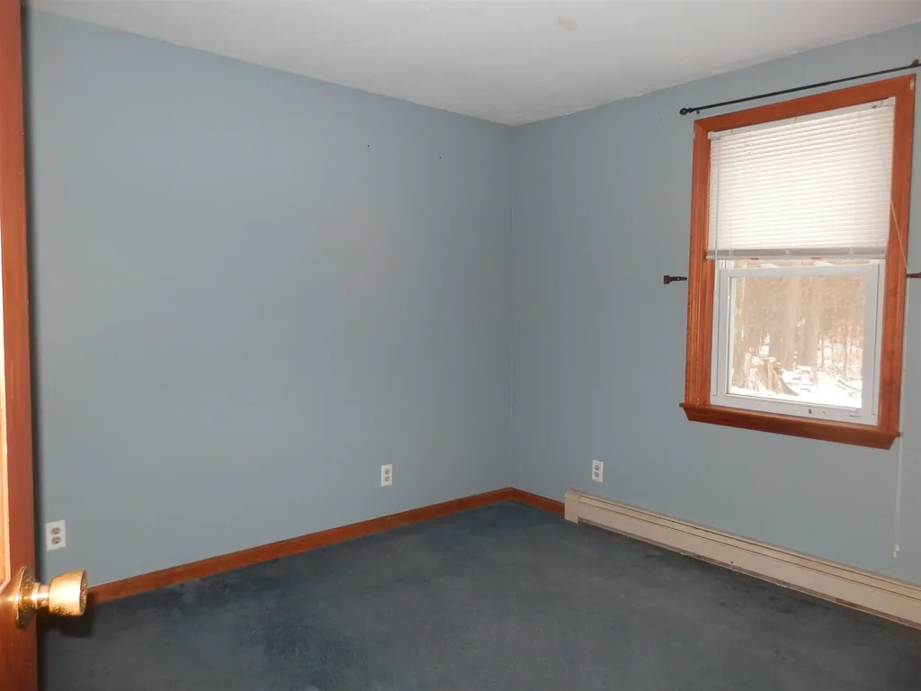 226 Sandogardy Pond Road Northfield NH 03276
