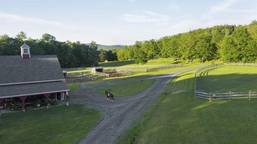 529 Kerwin Hill Road Norwich VT 05055