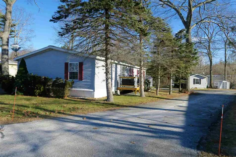 2 Sycamore Avenue North Hampton NH 03862