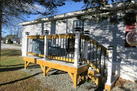 2 Sycamore Avenue North Hampton NH 03862