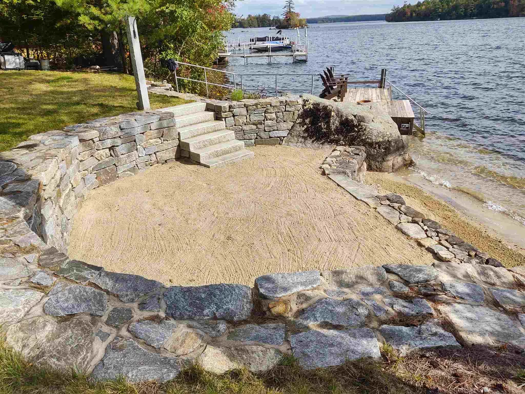 80 Lunt Road Moultonborough NH 03254