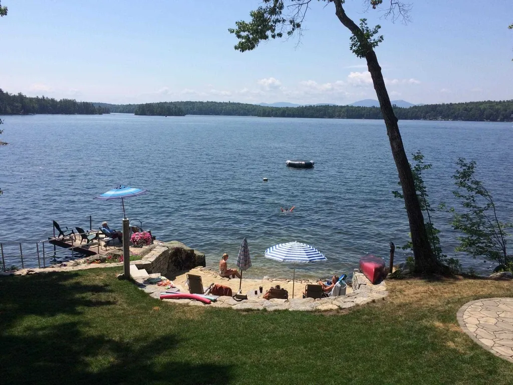 80 Lunt Road Moultonborough NH 03254
