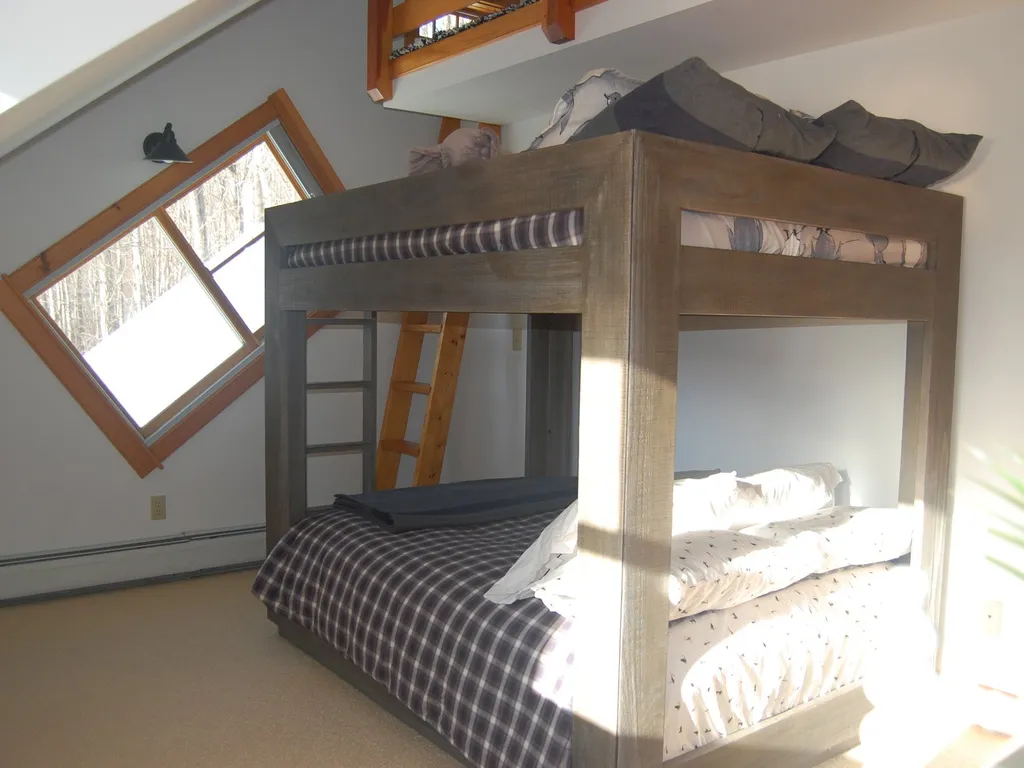 99 Vickery Hill Road Warren VT 05674