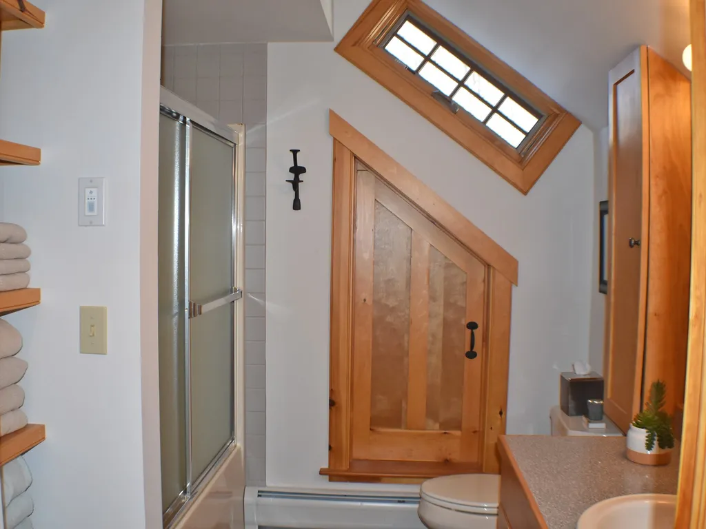 99 Vickery Hill Road Warren VT 05674