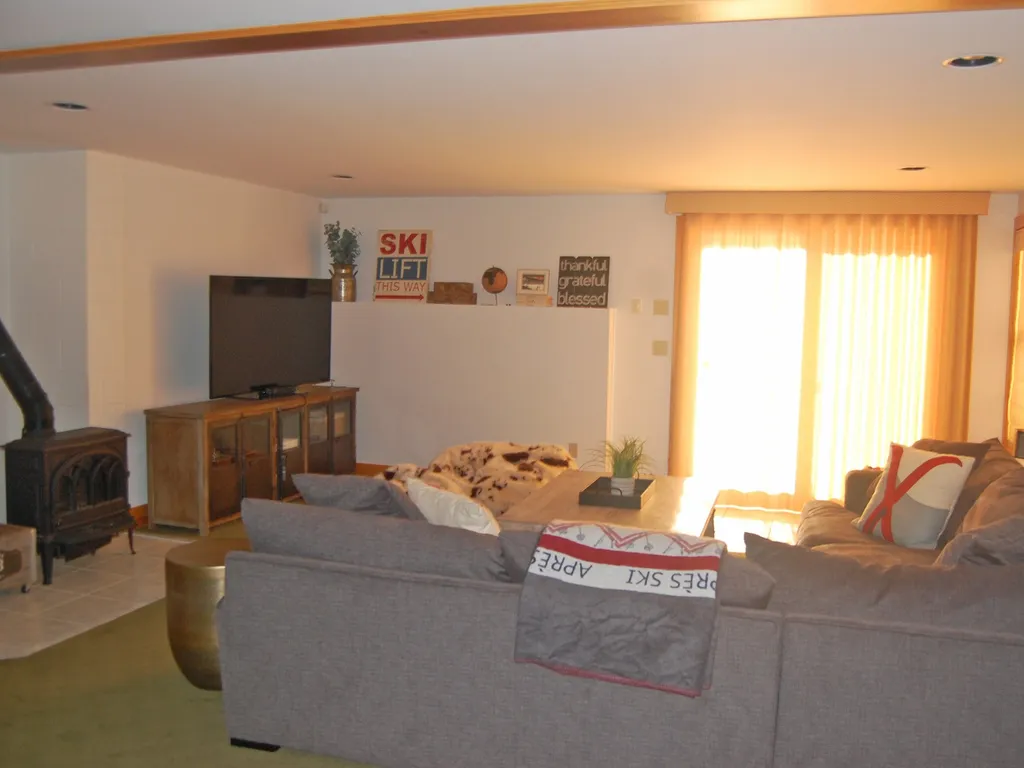 99 Vickery Hill Road Warren VT 05674