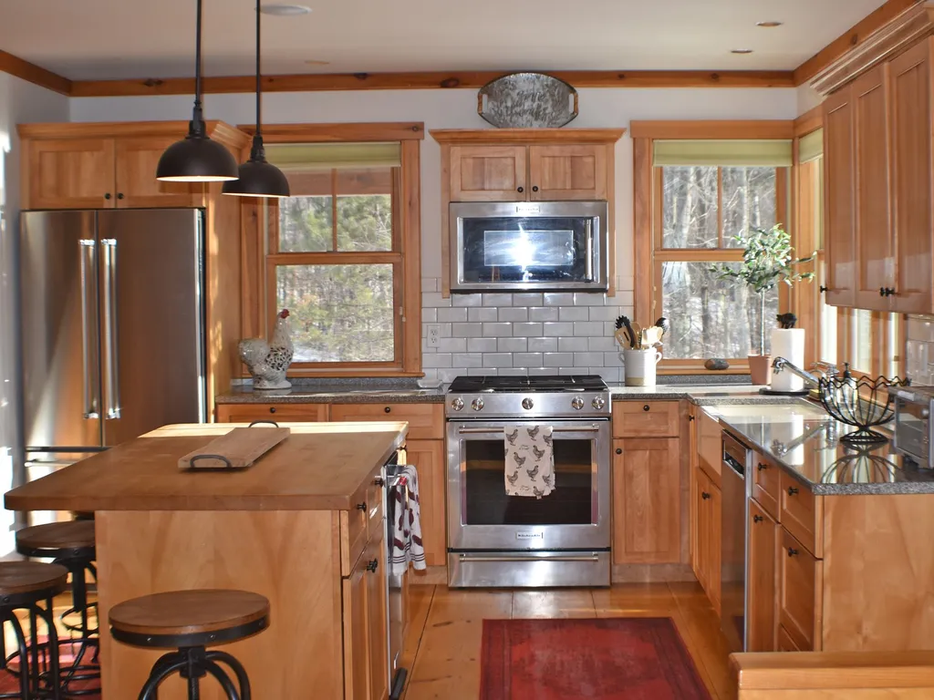 99 Vickery Hill Road Warren VT 05674