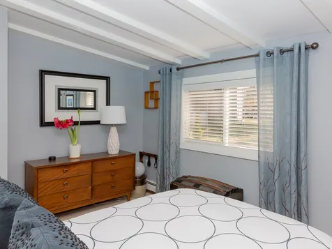 5 Chesley Drive Durham NH 03824