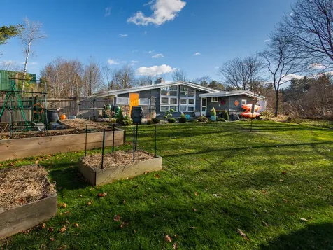 5 Chesley Drive Durham NH 03824
