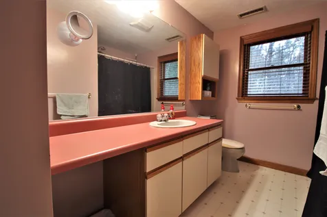 11b Hedgerow Drive Hudson NH 03051