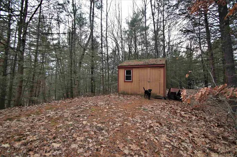 11b Hedgerow Drive Hudson NH 03051