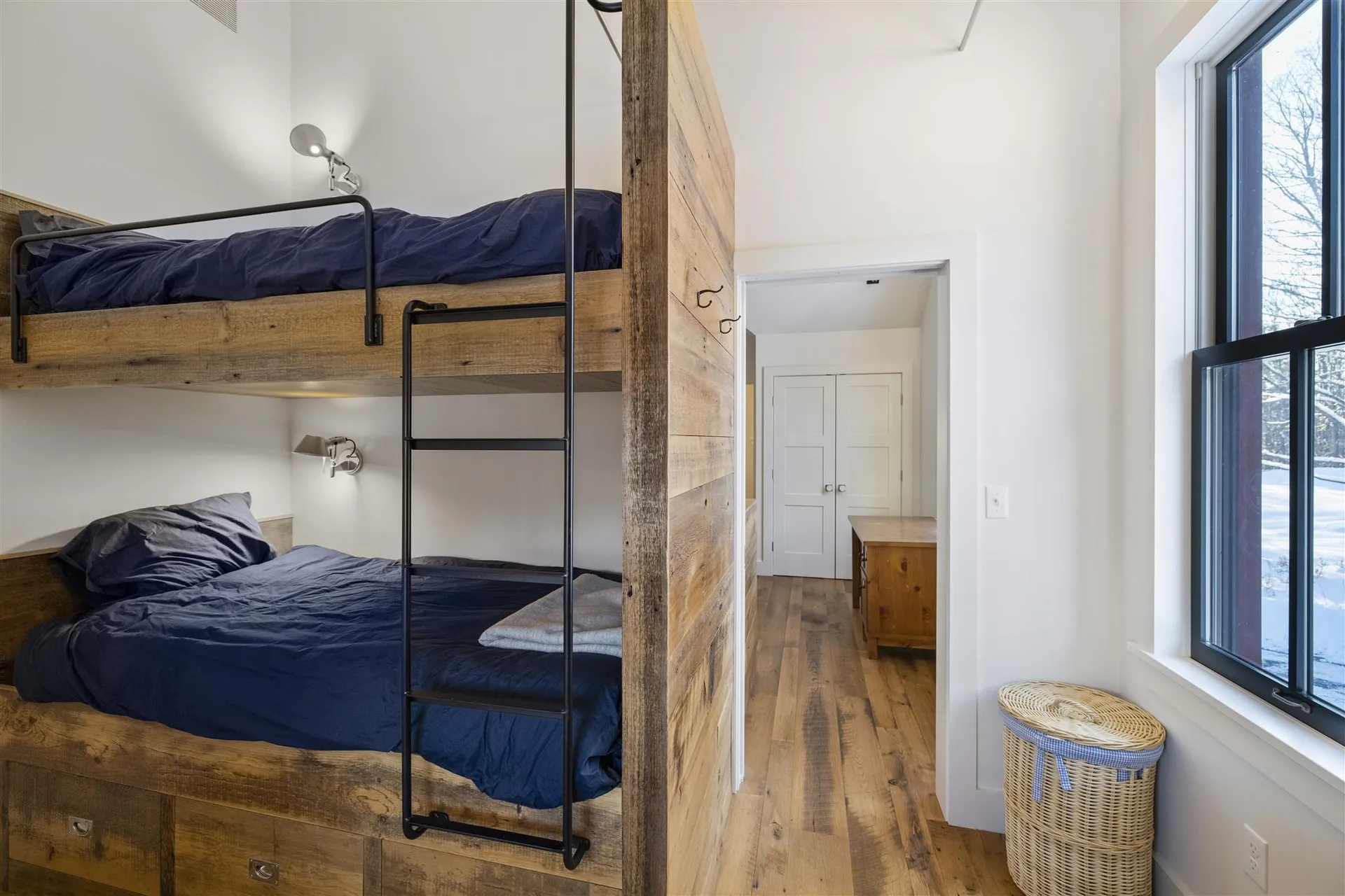 180 Birch Hill Lane Norwich VT 05055