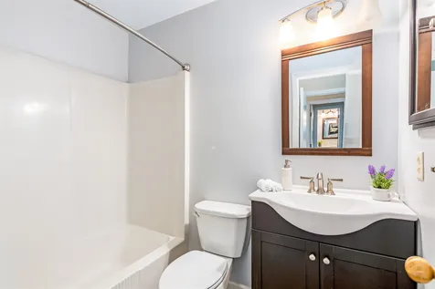 80 Bay Road Shelburne VT 05482