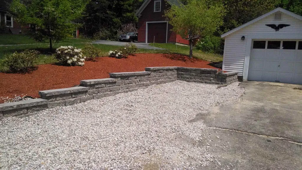 1293 River Road Manchester NH 03104