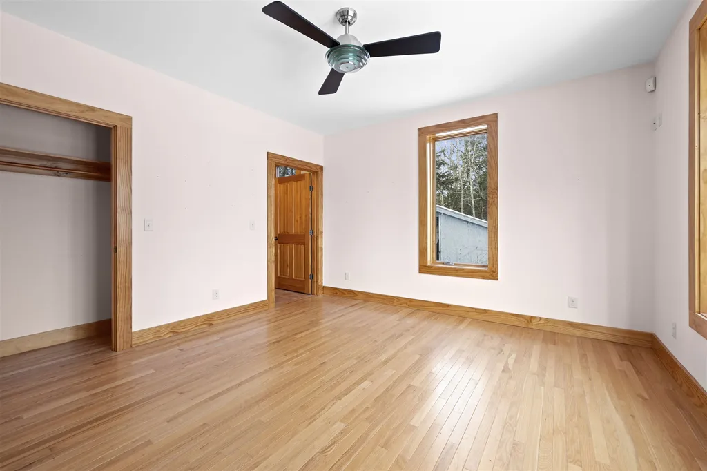 295 Durham Point Road Durham NH 03824