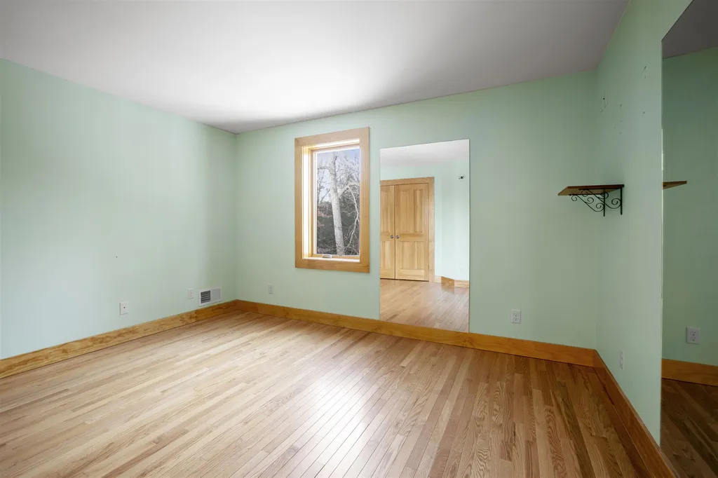 295 Durham Point Road Durham NH 03824