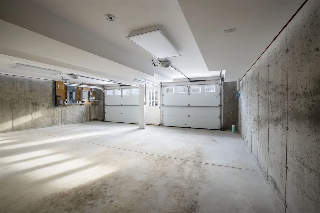 295 Durham Point Road Durham NH 03824