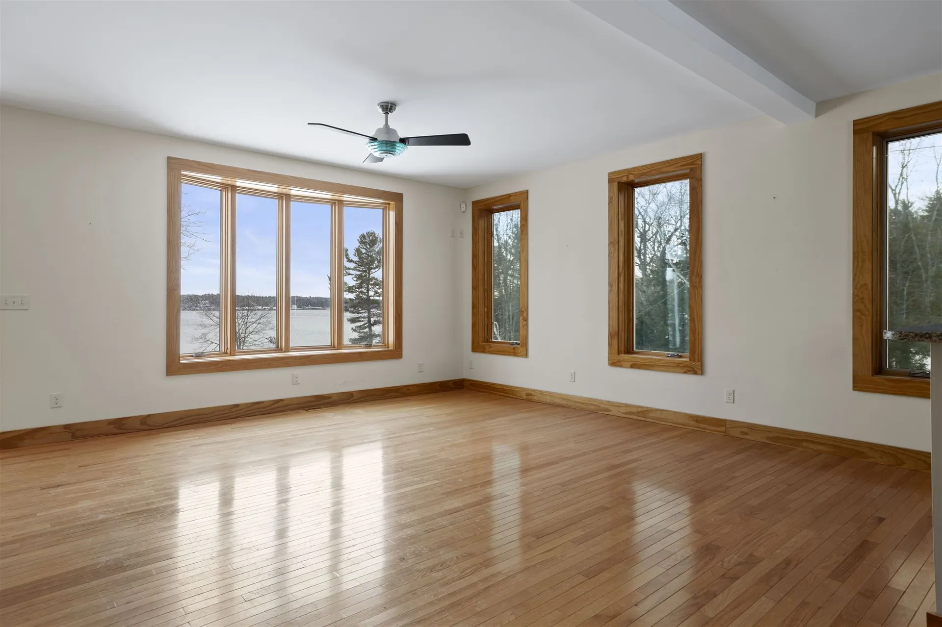 295 Durham Point Road Durham NH 03824