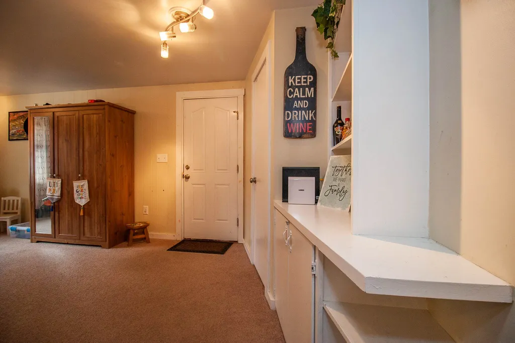 413 Deerpath Lane Pembroke NH 03275