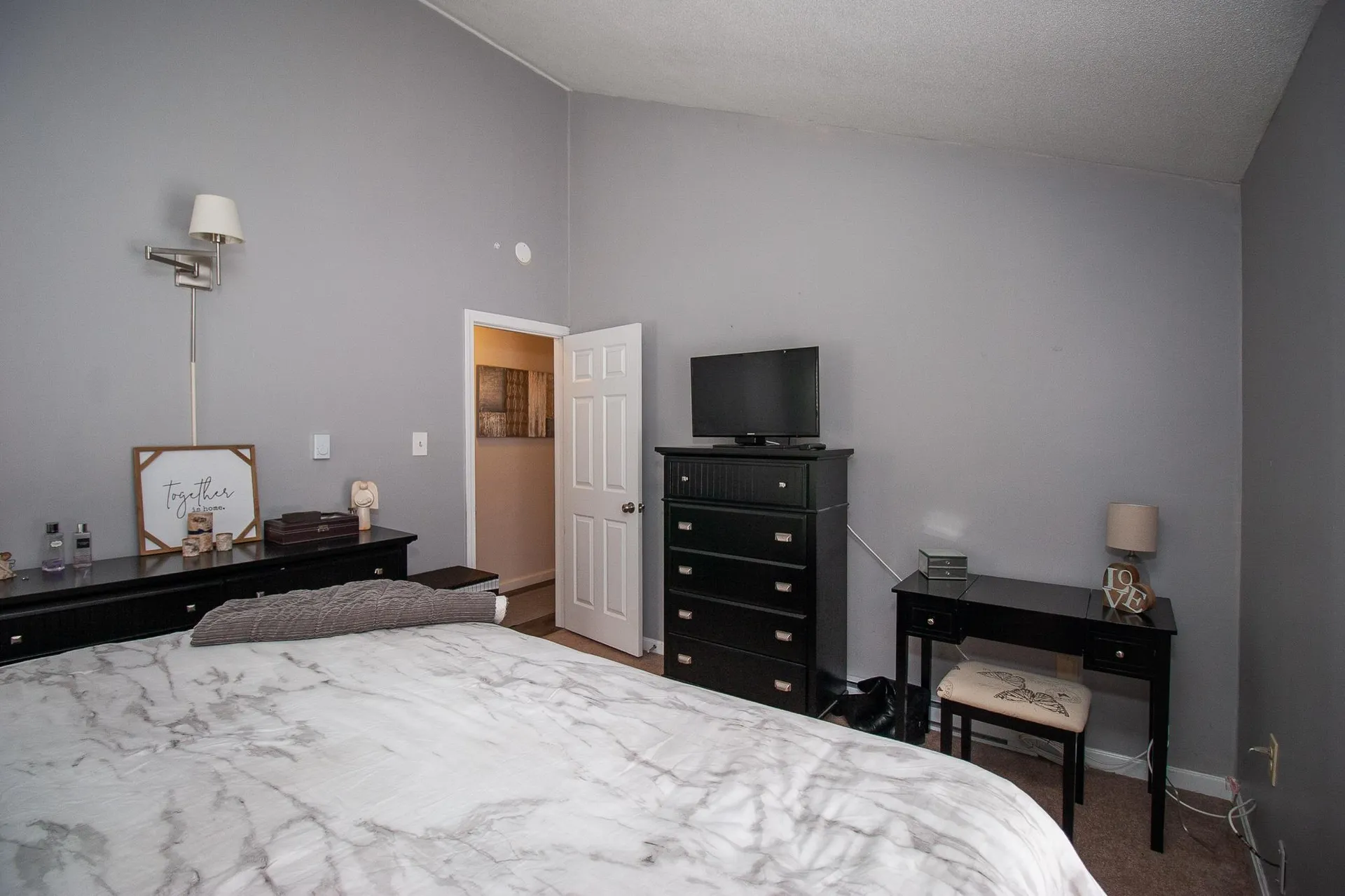 413 Deerpath Lane Pembroke NH 03275
