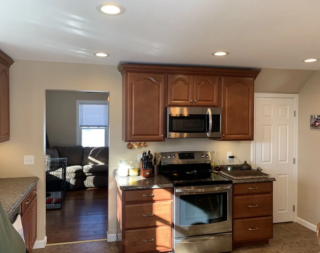 7 Perkins Avenue Farmington NH 03835