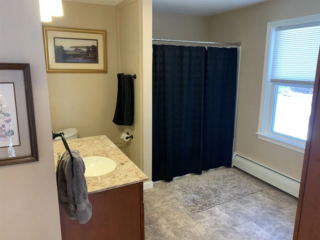 7 Perkins Avenue Farmington NH 03835