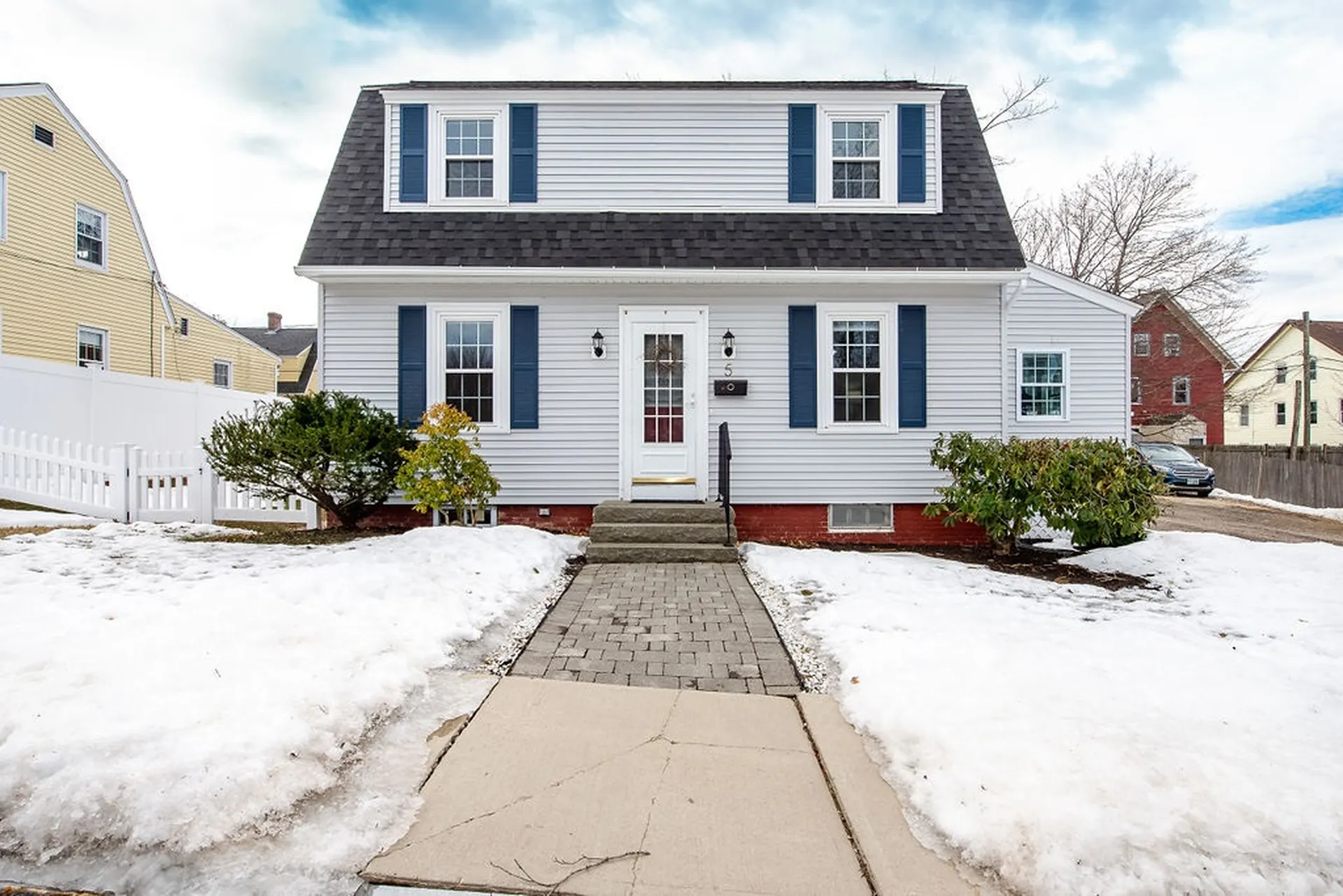 5 Wallingford Street Dover NH 03820