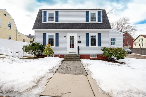 5 Wallingford Street Dover NH 03820