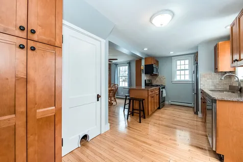 5 Wallingford Street Dover NH 03820