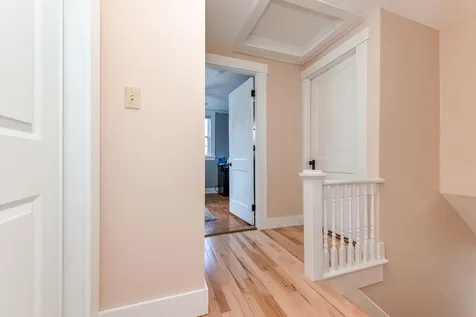 5 Wallingford Street Dover NH 03820