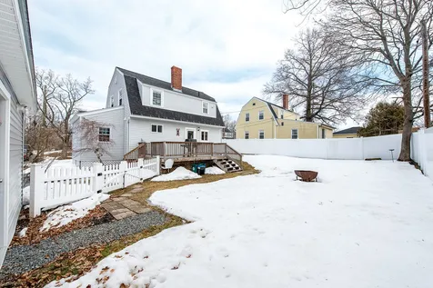 5 Wallingford Street Dover NH 03820