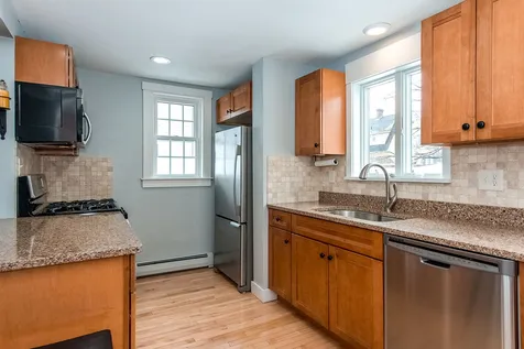 5 Wallingford Street Dover NH 03820