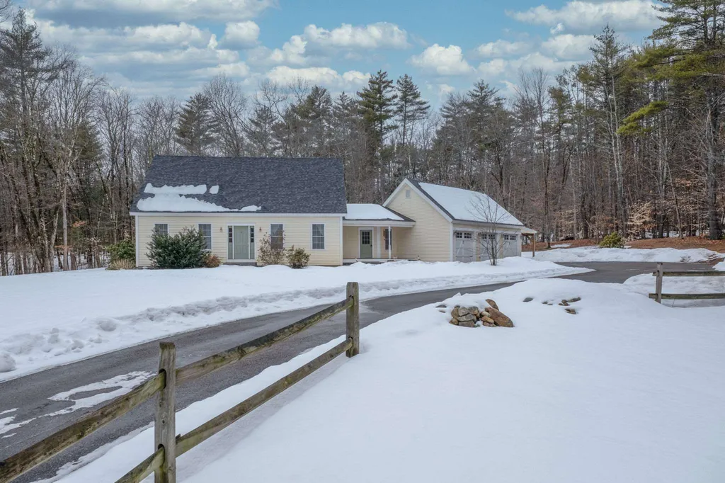 685 Suncook Valley Highway Epsom NH 03234