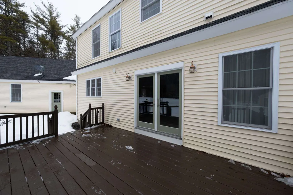 685 Suncook Valley Highway Epsom NH 03234