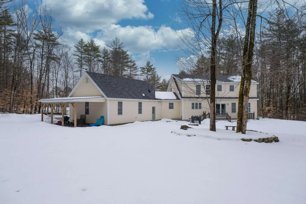 685 Suncook Valley Highway Epsom NH 03234