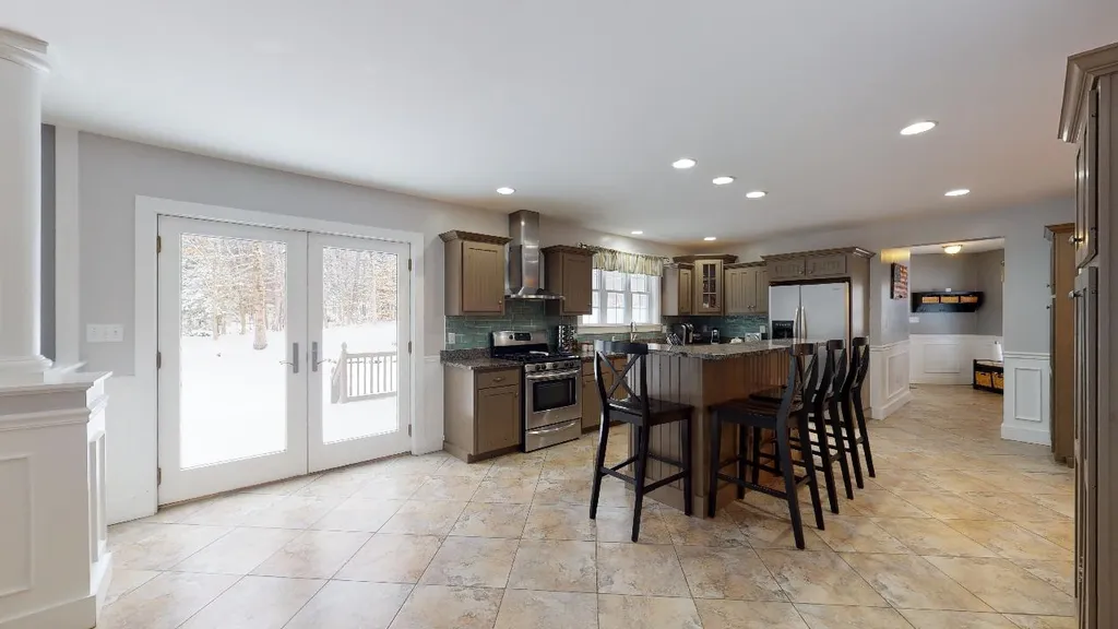 685 Suncook Valley Highway Epsom NH 03234